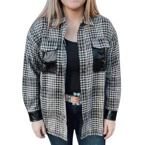 NEW BLUE BUTTERCUP lightweight oversized medford top in blue